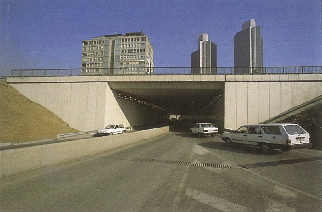 4-levent-interchange-and-extension-of-buyukdere-street-03