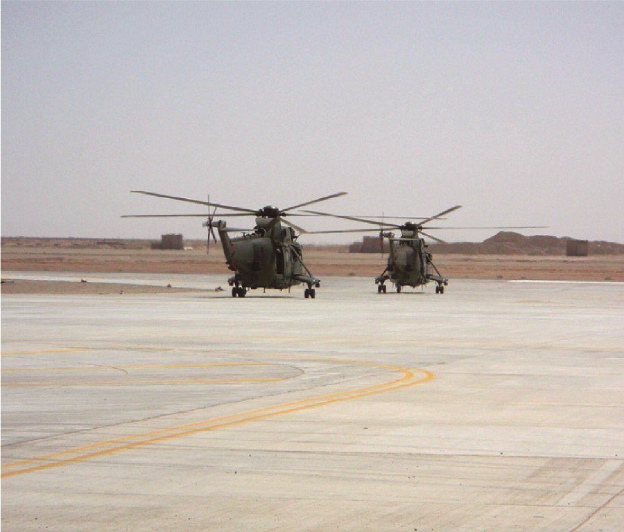 camp-dwyer-air-base-sof-helicopter-apron-03