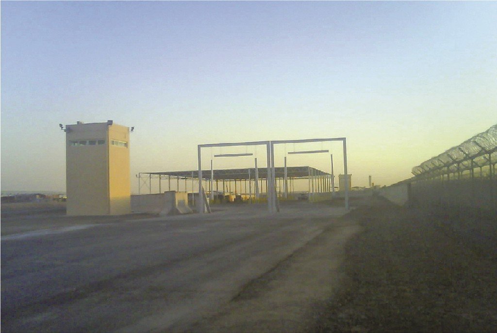 kandahar-airfield-entry-control-point-rsoi-surge-area-and-class-i-yard-2